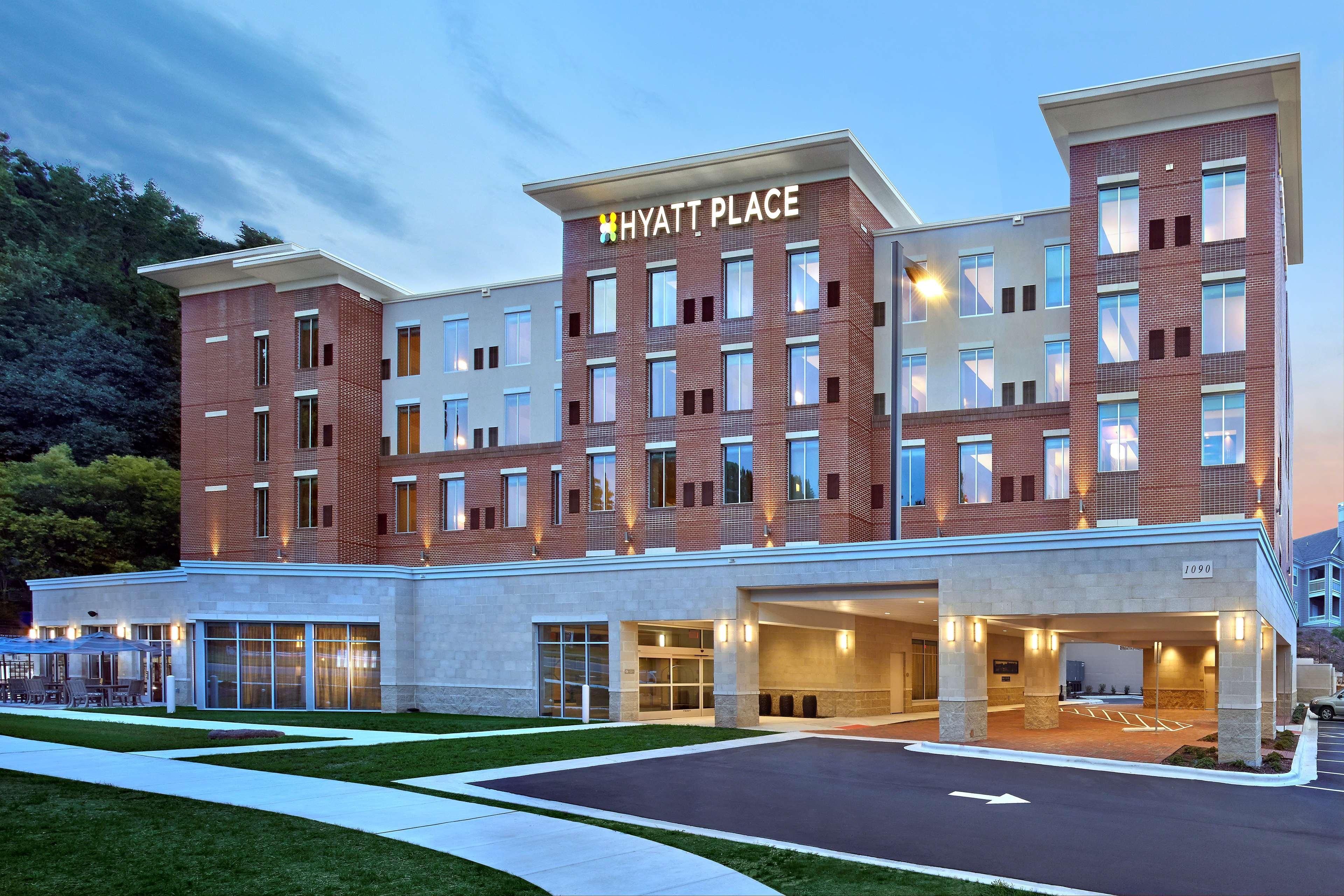Hyatt Place Chapel Hill Exterior foto